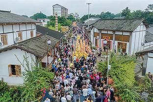 名记：魔术想升级控卫 有意保罗&T-琼斯 探索了富尔茨的价值